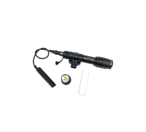 Taktik fener 600 lümen  LED fener Siyah